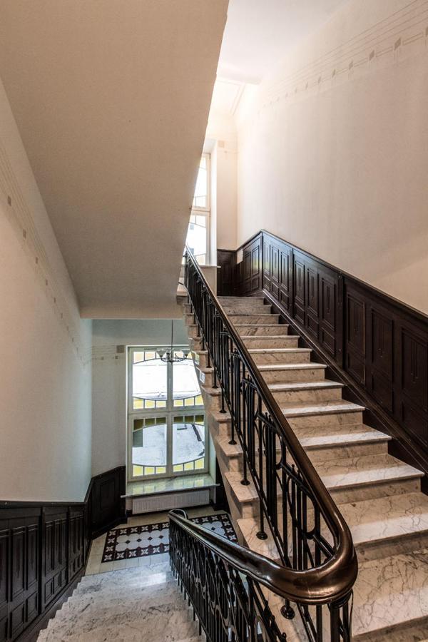 Apartament Grey Pearl Downtown Apartment Варшава Екстериор снимка